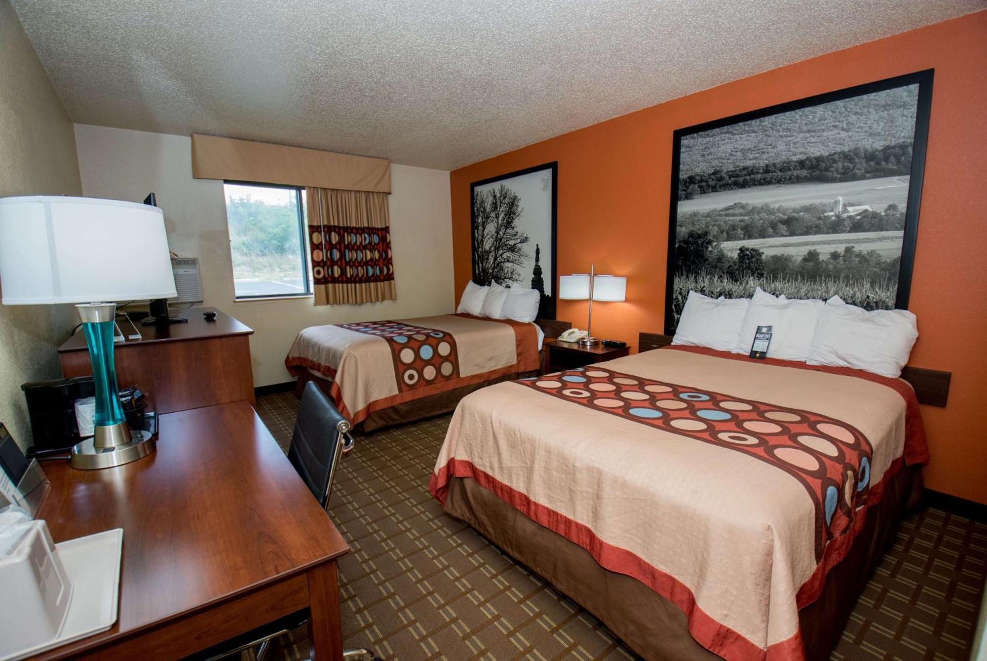 Super 8 By Wyndham Altoona Ξενοδοχείο Εξωτερικό φωτογραφία